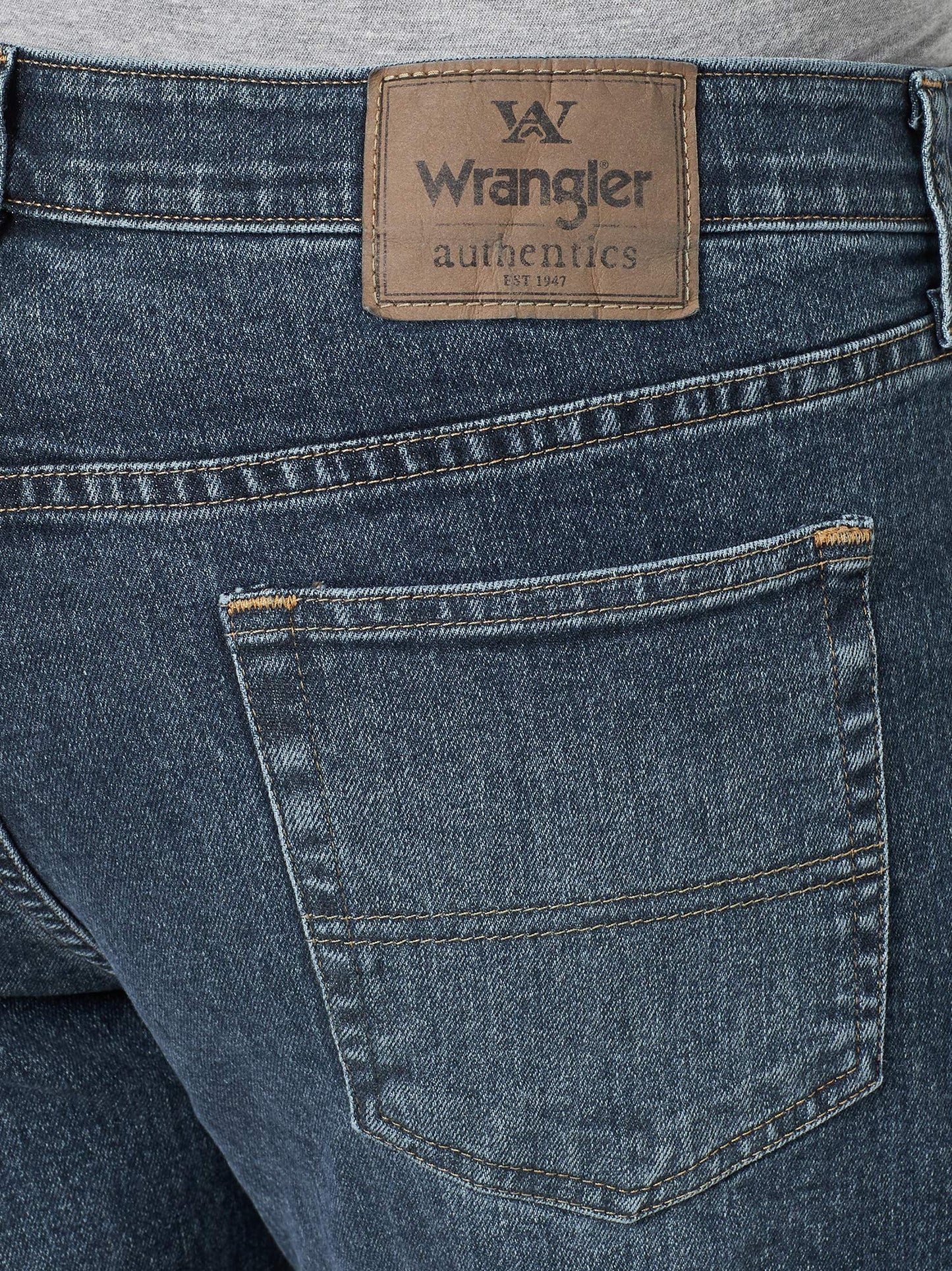 Wrangler Authentics Men's Comfort Flex Waist Relaxed Fit Jean, Smoke, 33W X 34L