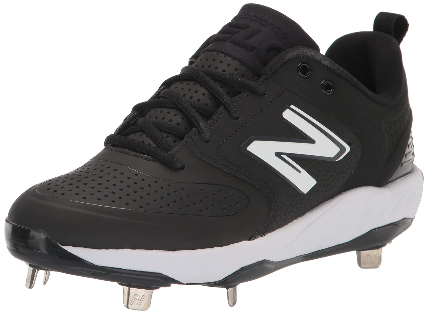 New Balance Women's Fresh Foam Velo V3 Softball Shoe, Black/White, 5
