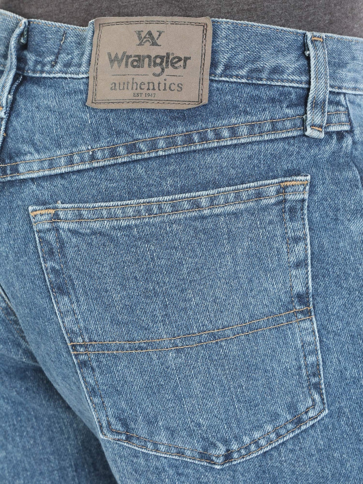 Wrangler Authentics Men's Classic 5-Pocket Relaxed Fit Cotton Jean, Vintage Stonewash, 33W x 34L
