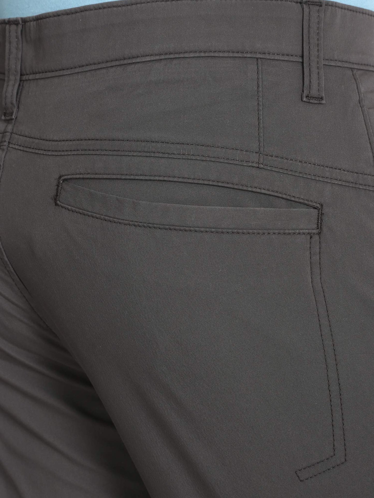 Wrangler Authentics Men's Performance Comfort Flex Flat Front Short, Anthracite, 42