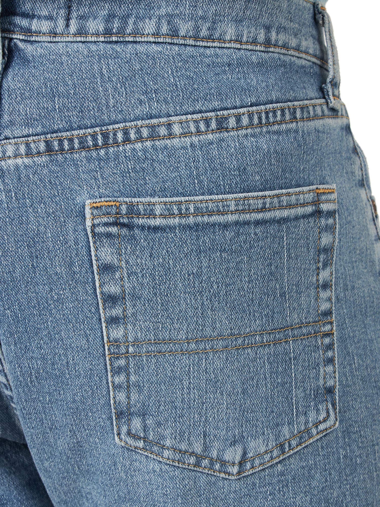 Wrangler Authentics Men's Classic Relaxed Fit Five Pocket Jean Short, Light Wash Flex, 40