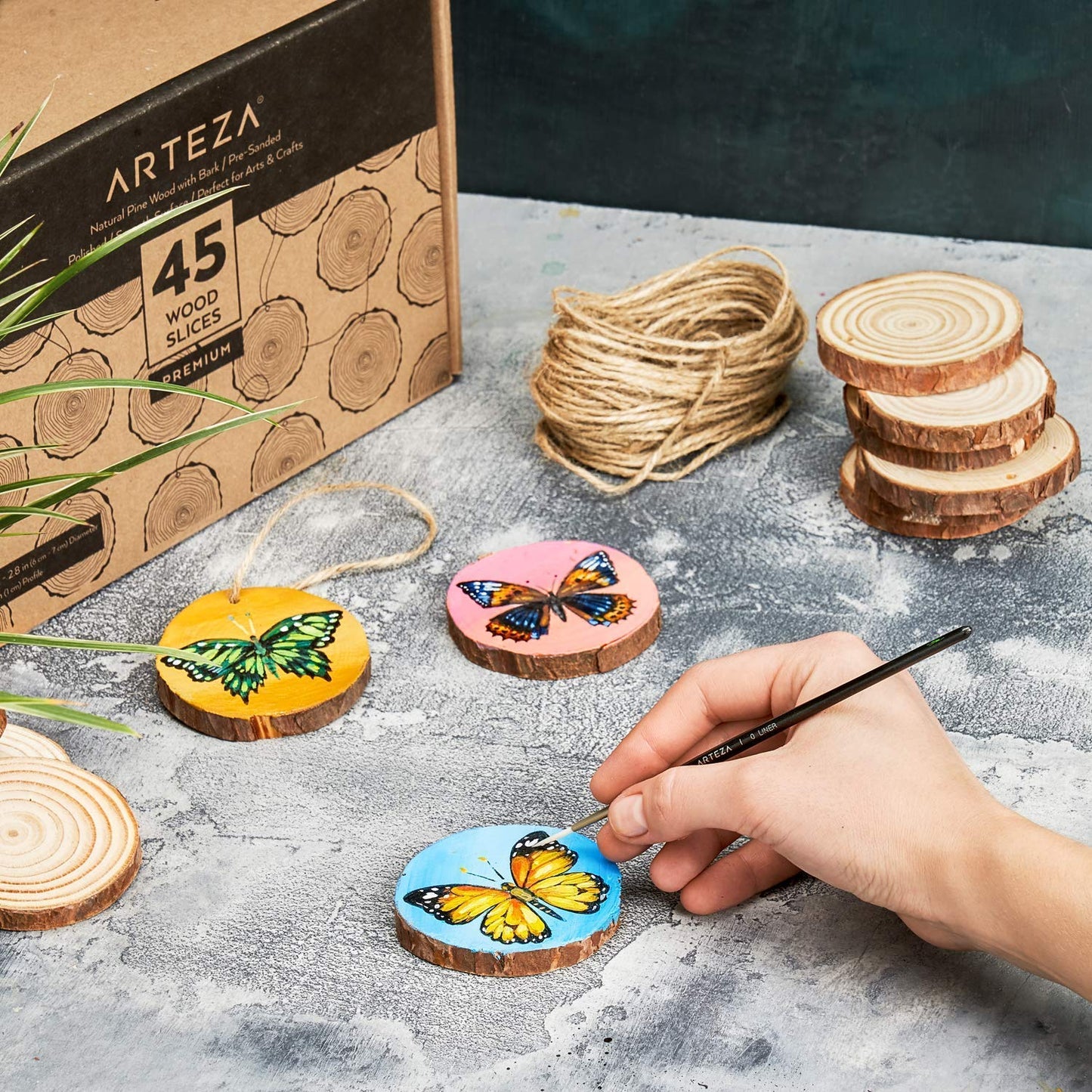 Arteza Wood Slices - Set of 45