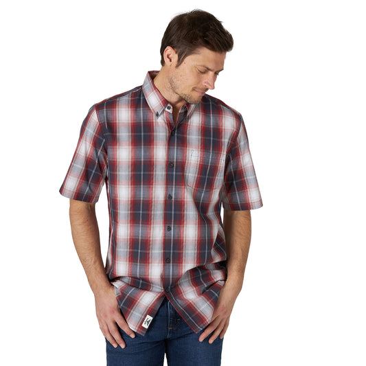 Wrangler Authentics Men's Short Sleeve Classic Shirt, Rosewood Plaid, Large