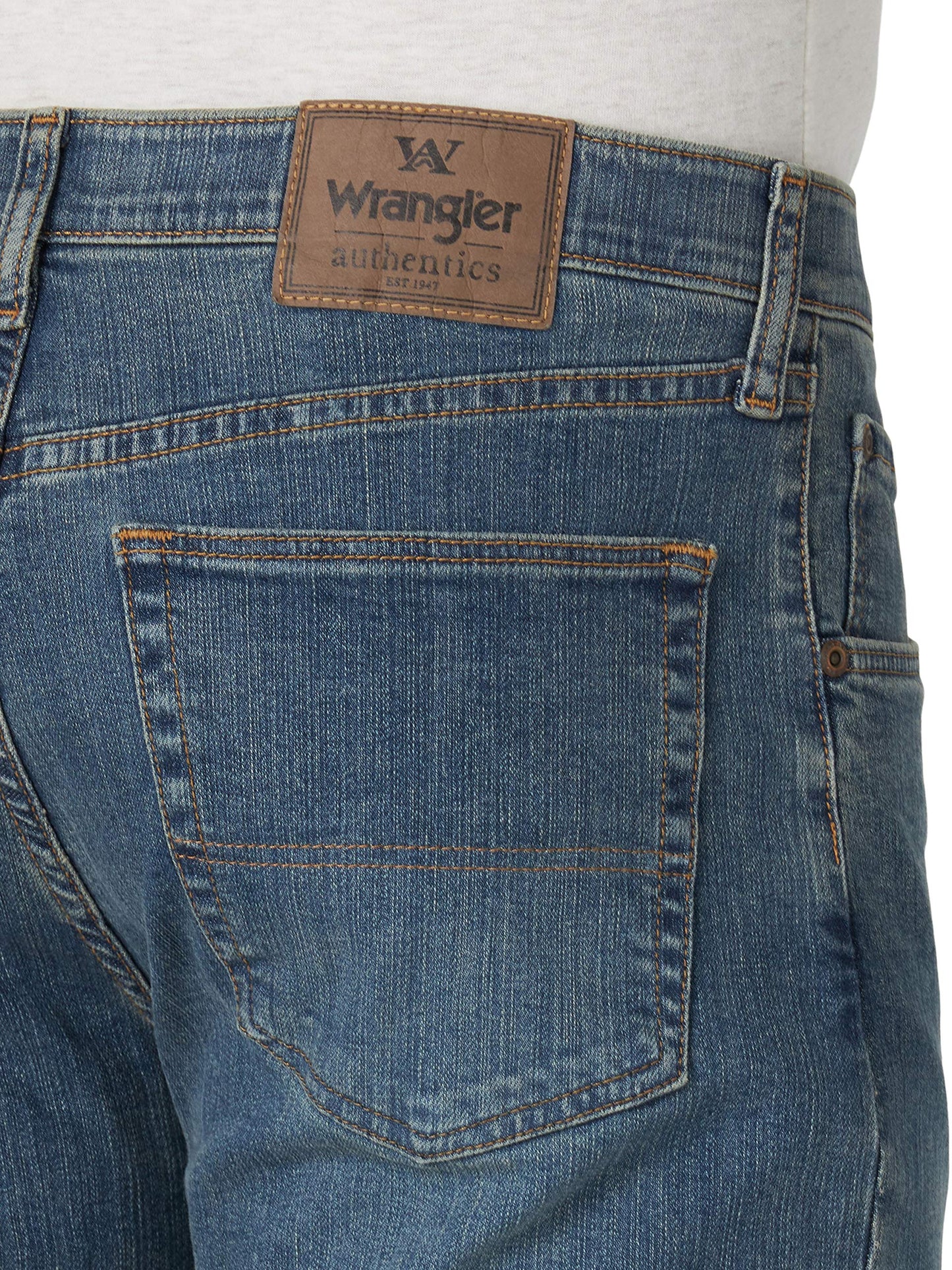 Wrangler Authentics Men's Regular Fit Comfort Flex Waist Jean, Slate, 38W x 30L