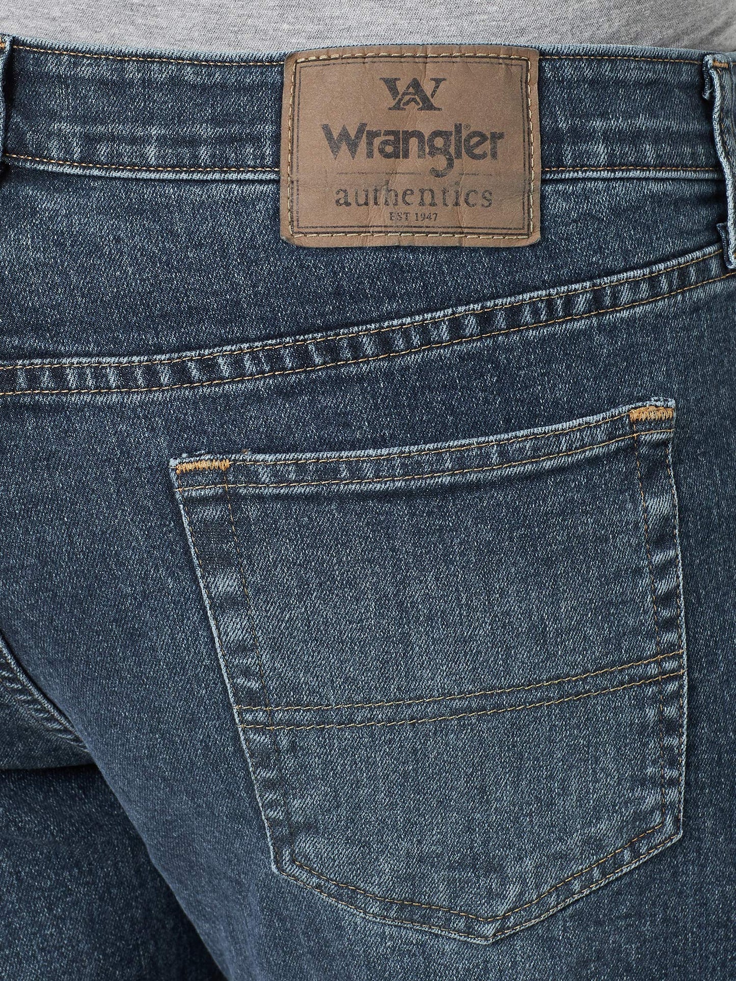 Wrangler Authentics Men's Comfort Flex Waist Relaxed Fit Jean, Smoke, 33W X 34L