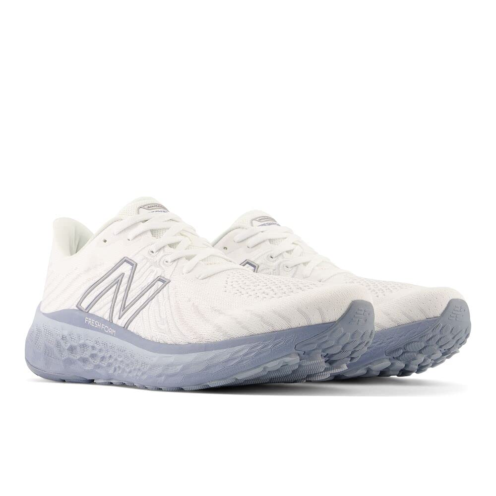 New Balance Men's Fresh Foam X Vongo V5 Running Shoe, White/Quartz Grey/Arctic Grey, 13